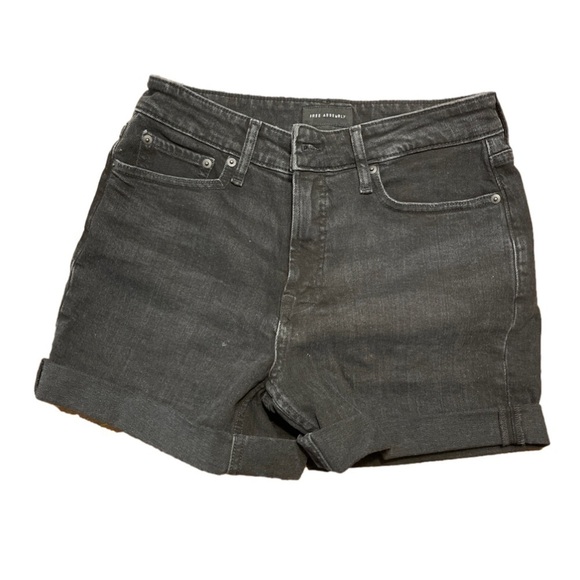 𝅺free Assembly Black Jean Shorts Size 6 - Picture 1 of 3
